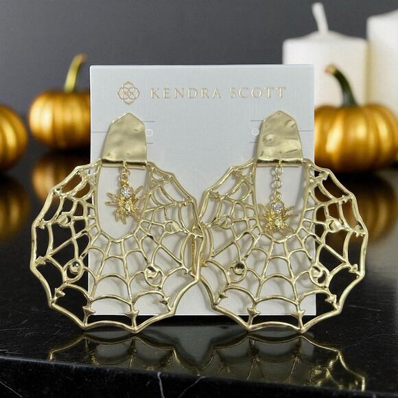 Kendra Scott Jewelry - NWT! Kendra Scott Spiderweb Gold Statement Earrings in White CZ
